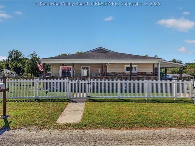 House for sale in Tornado, Kanawha County