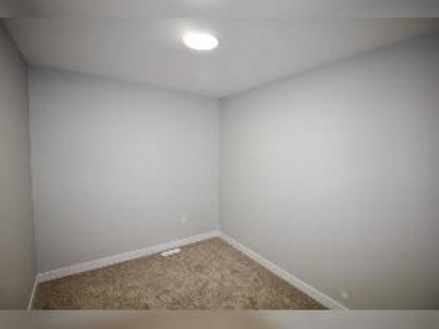 Townhouse for rent in Leduc