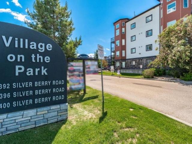 Condo for sale in Wedgewood, Alberta