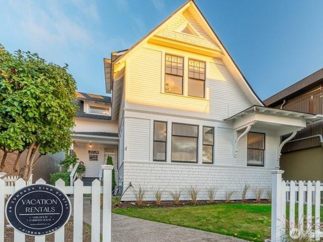 Townhouse for sale in Edmonds, Washington