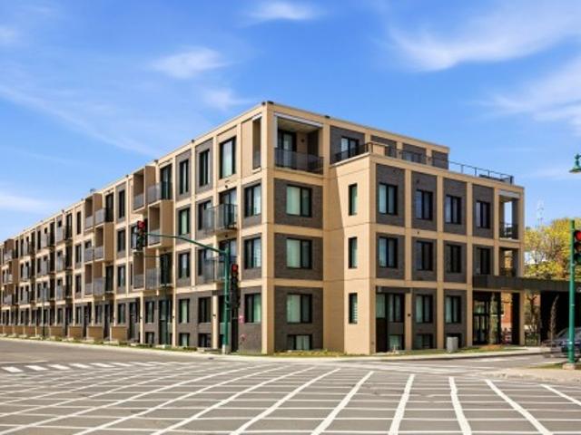 Property for rent in Mont-royal, Quebec