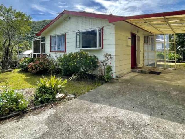 House for rent in Pauatahanui, Wellington