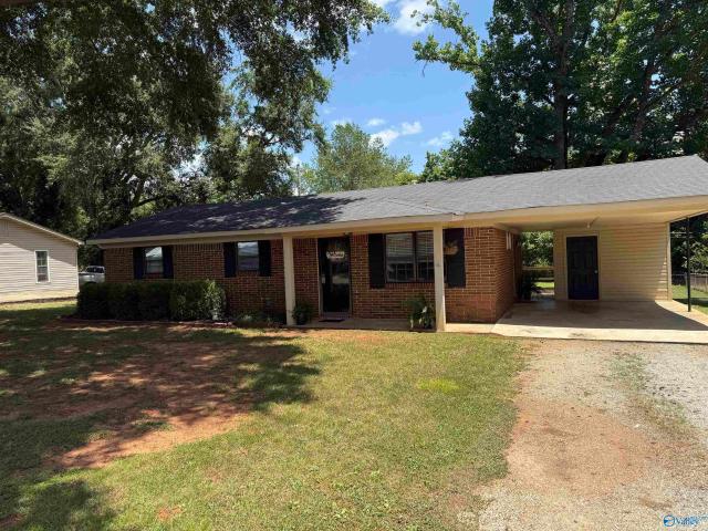 House for sale in Moulton, Alabama