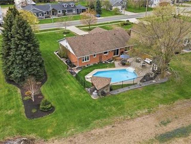 House for sale in Bow, Ontario