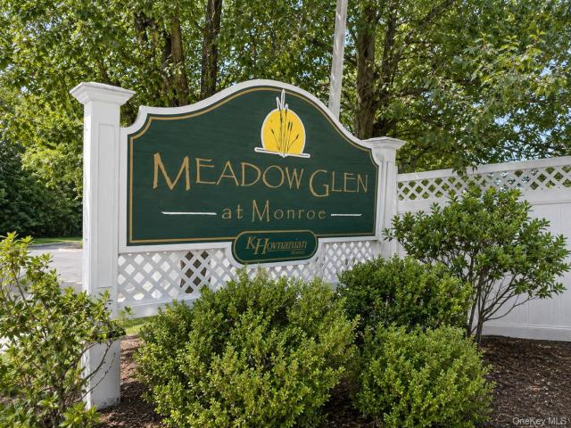 Condo for sale in Monroe, New York