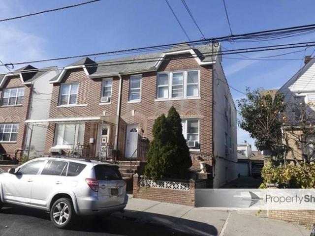 House for sale in Arverne, New York