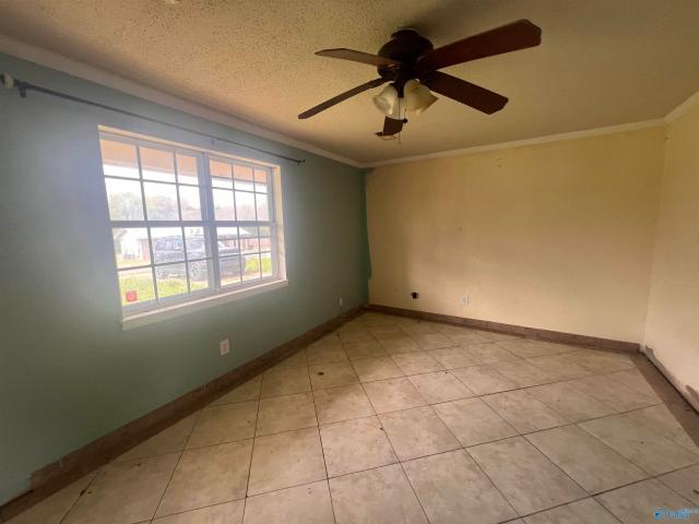 House for sale in Hollywood, Alabama