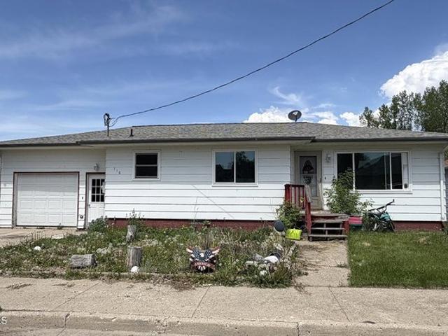 House for sale in Gackle, North Dakota