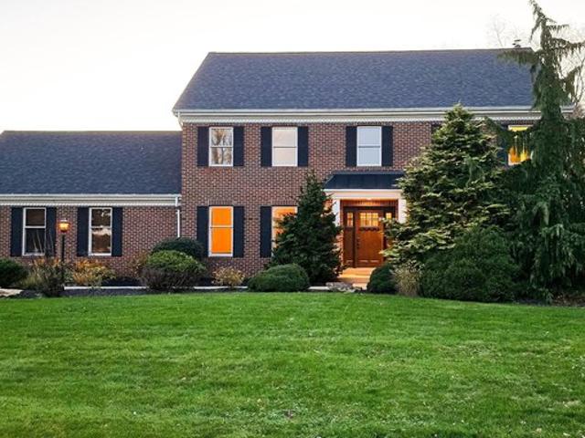 House for sale in Evans City, Pennsylvania