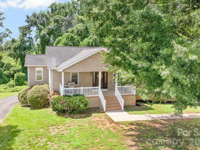 House for sale in Mooresville, North Carolina