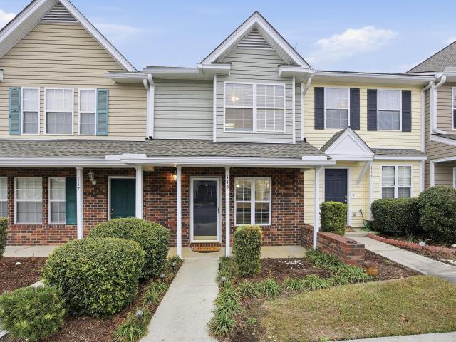 Townhouse for sale in Goose Creek, South Carolina