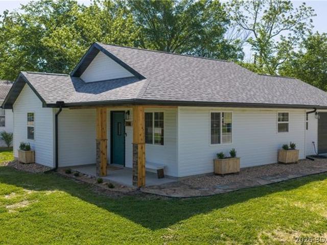 House for sale in Camdenton, Missouri