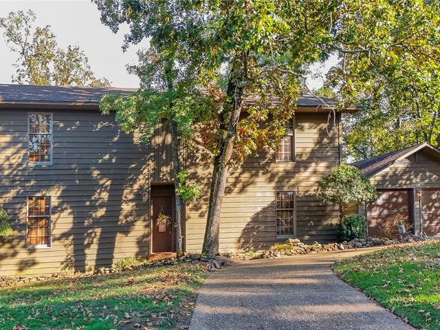 House for sale in Ouitaville, Russellville