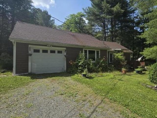House for sale in Hawley, Pennsylvania