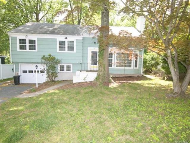 House for sale in Hamden, Connecticut