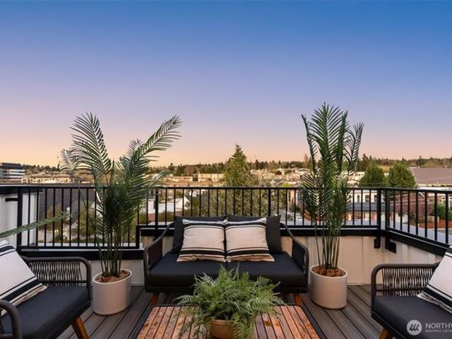 Townhouse for sale in Kirkland, Washington