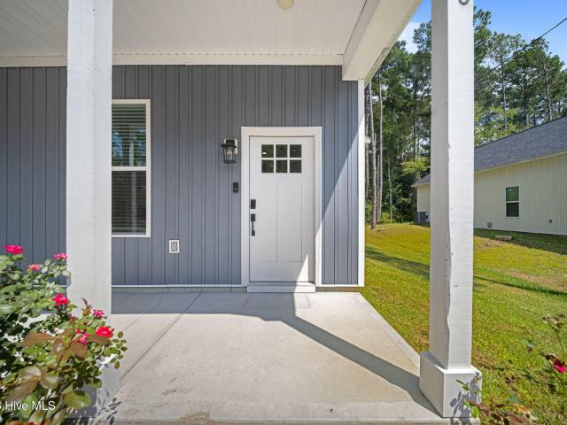 House for sale in Castle Hayne, North Carolina