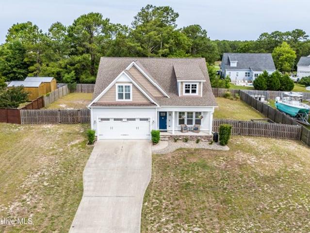 House for sale in Hampstead, North Carolina