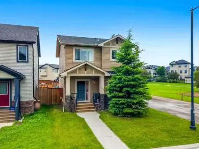 House for sale in Okotoks, Alberta