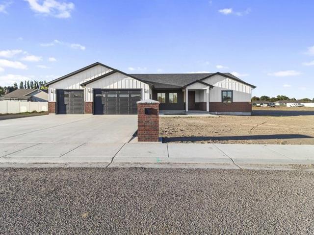 House for sale in Rupert, Minidoka County