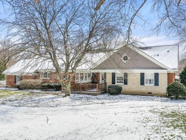 House for sale in Wheaton, Illinois