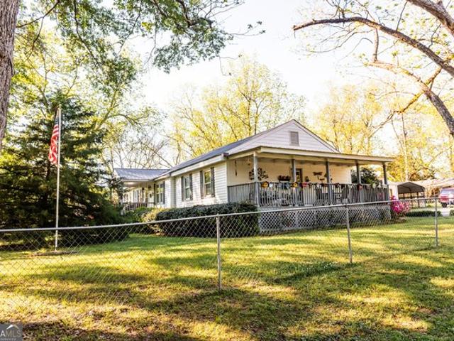 House for sale in Newborn, Georgia