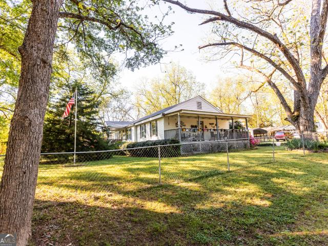House for sale in Newborn, Newton County