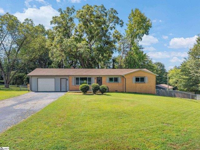 House for sale in Brookwood Heights, Easley