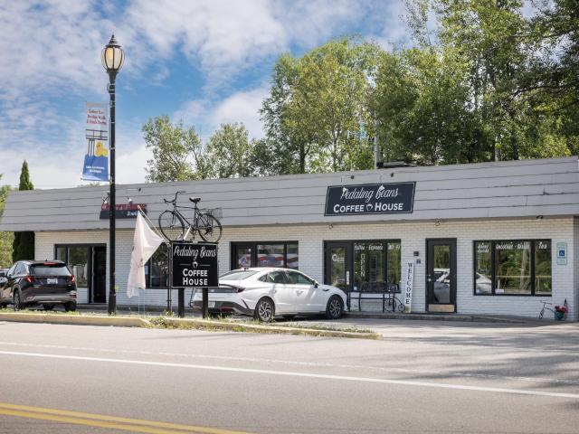 Commercial for sale in Lake Leelanau, Michigan