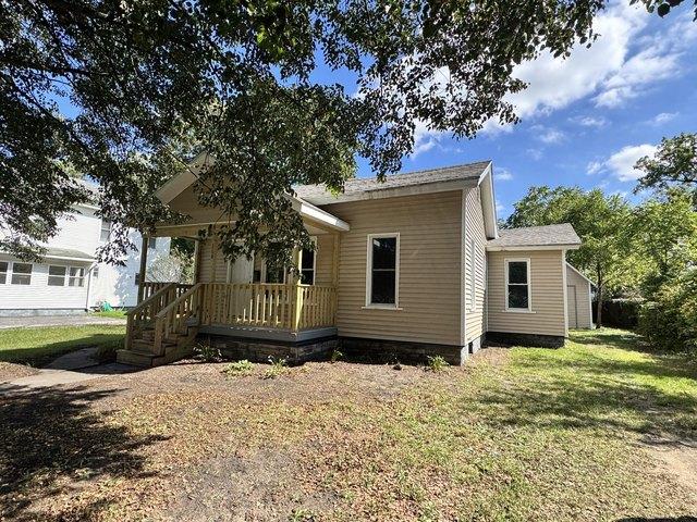 House for sale in Dowagiac, Cass County