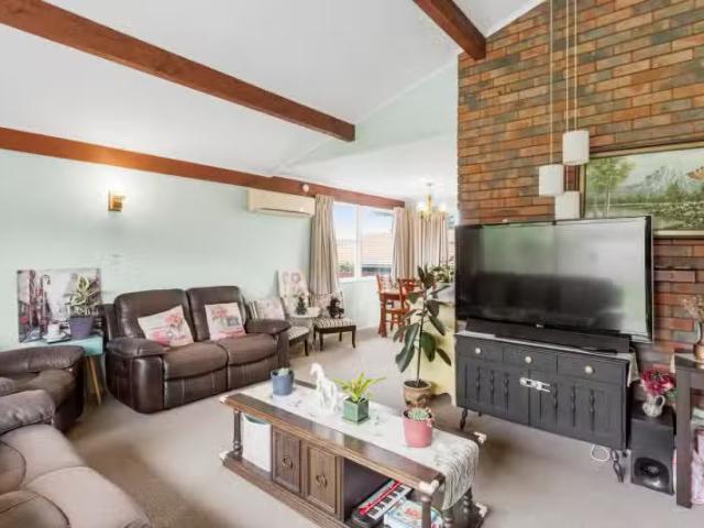 House for sale in Papakura