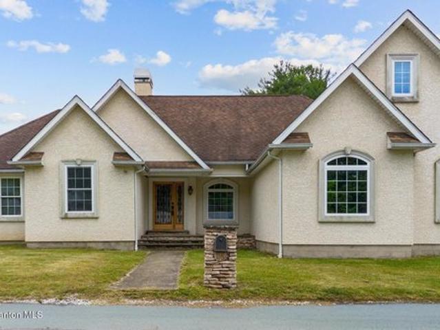 House for sale in Old Forge, Pennsylvania