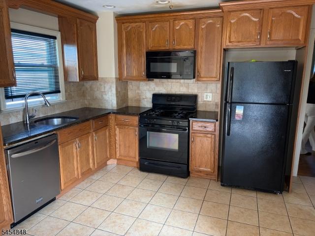 House for sale in Middlesex, Middlesex County