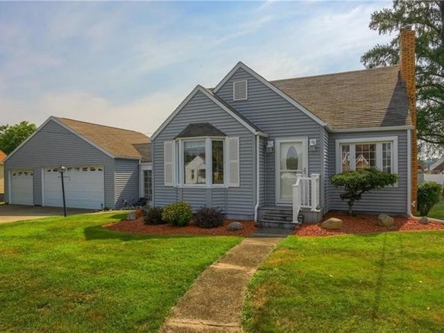 House for sale in Ellwood City, Pennsylvania