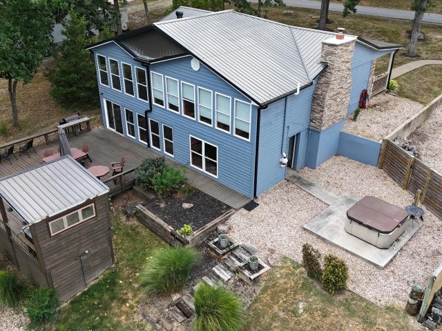 House for sale in Stone, Missouri