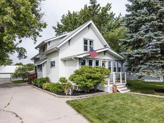 House for sale in Becker, Minnesota