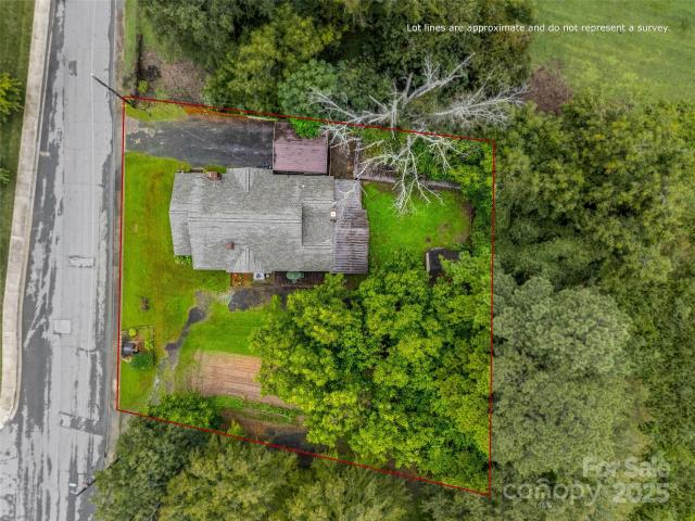 House for sale in Lowell, North Carolina
