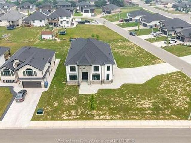 House for sale in Amherstburg, Southwestern Ontario
