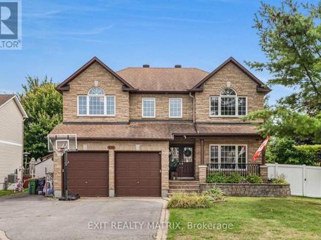 House for sale in Russell, Ontario