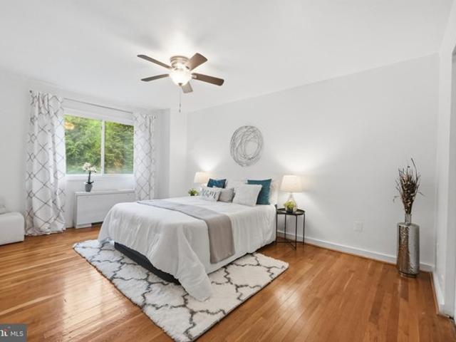Condo for sale in Takoma Park, Maryland