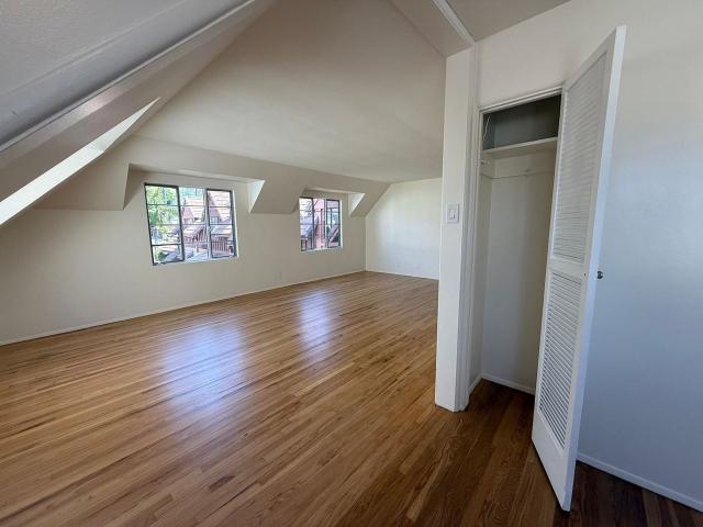 Apartment for rent in Glendale, California