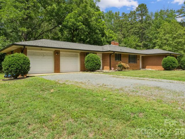 House for sale in Wingate, North Carolina