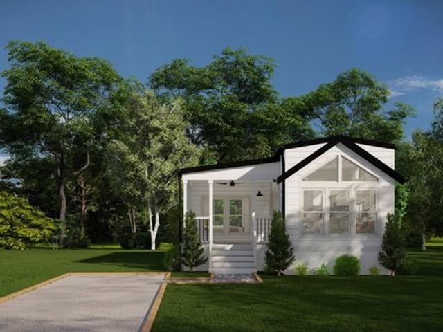 House for sale in East Flat Rock, North Carolina