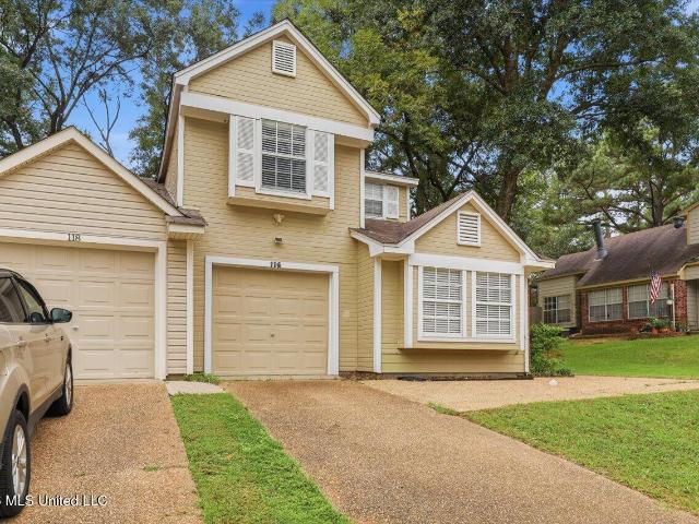 Townhouse for sale in Clinton, Mississippi