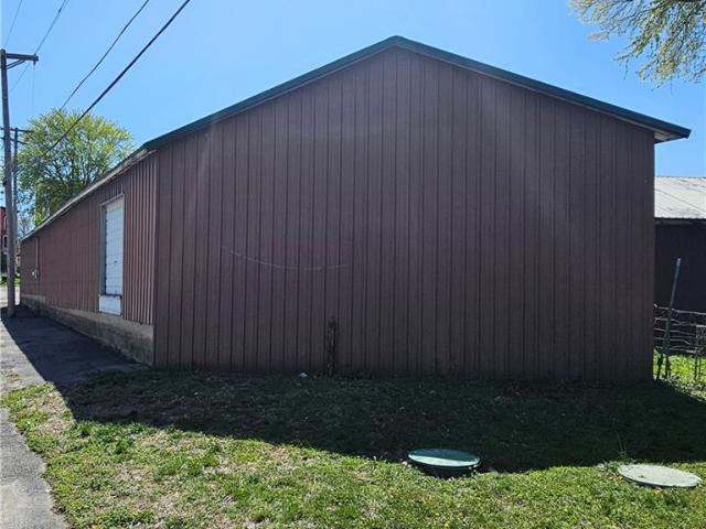 Commercial for sale in Lexington, Missouri