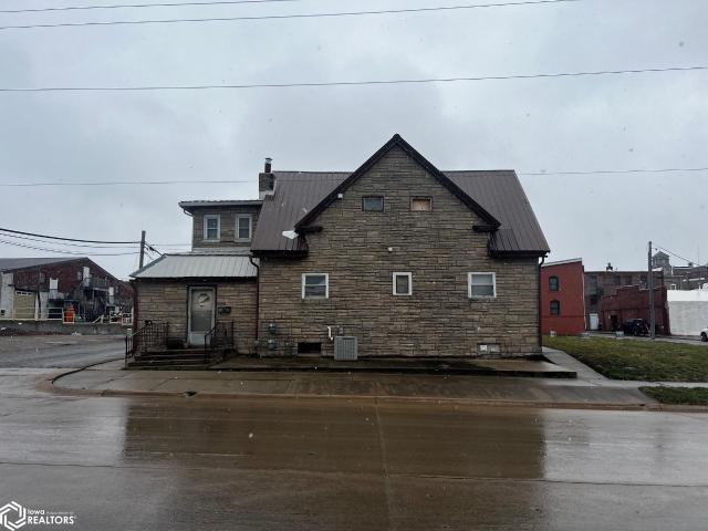 House for sale in Centerville, Iowa