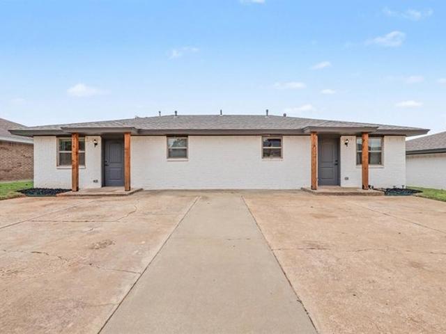 House for sale in Weatherford, Custer County