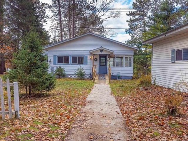 House for sale in Crystal Falls, Michigan