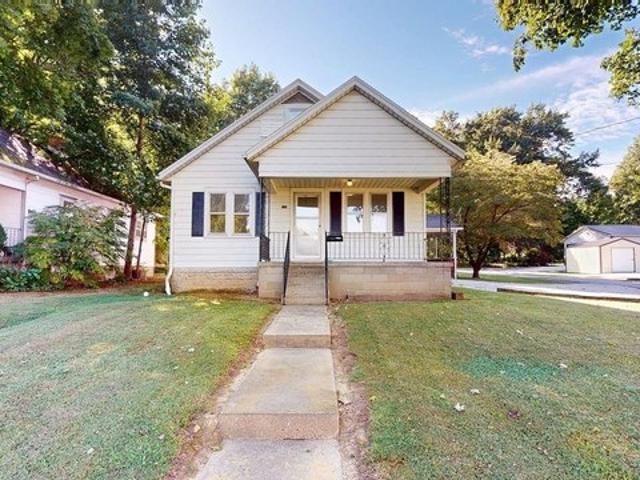 House for sale in Huntingburg, Dubois County