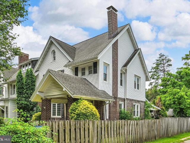 Townhouse for sale in Wyomissing, Pennsylvania